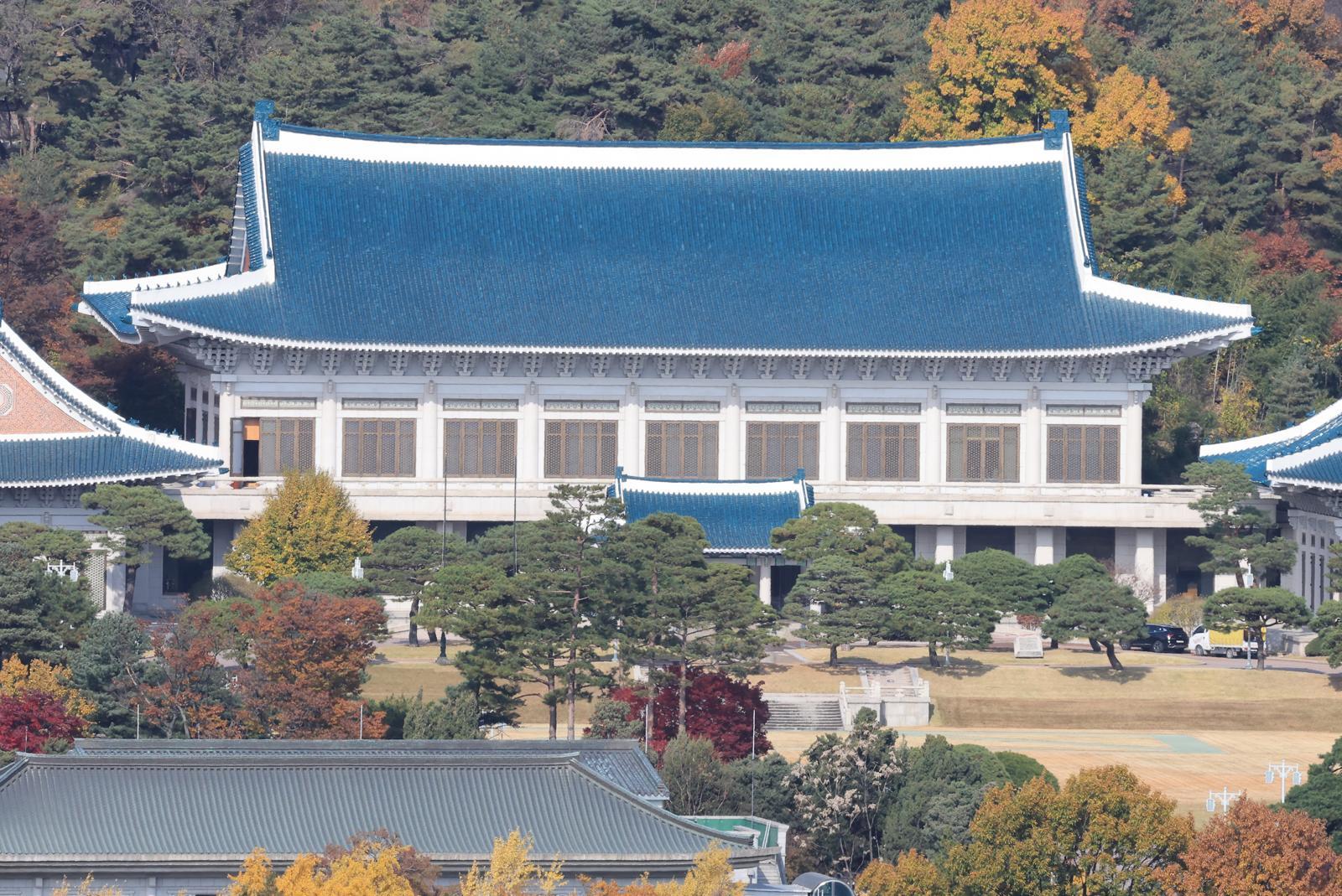 사진은 이날 서울 정부서울청사에서 바라본 청와대 모습. 2025.11.11/뉴스1