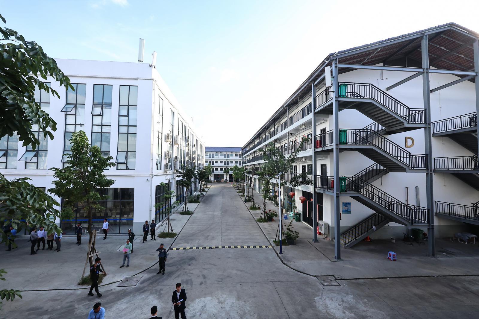 캄보디아 프놈펜 인근 온라인스캠범죄단지인 태자단지의 모습. 뉴스1