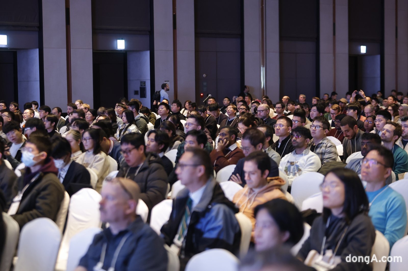 학술대회 현장을 찾은 소프트웨어공학 연구자들. 조직위원회 제공.