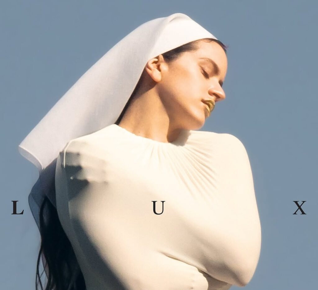 로살리아의 네 번째 정규 앨범 ‘LUX’의 표지 사진. 사진 출처 @rosalia.vt