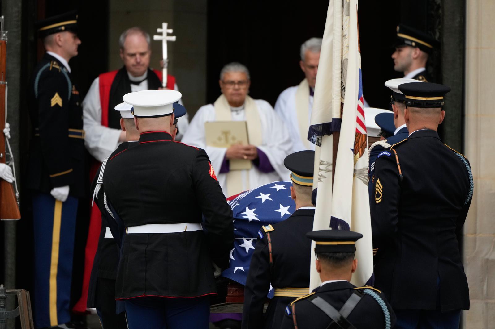 체니 전 부통령 장례식에 트럼프·밴스 불참…민주당, 바이든·해리스 등 참석