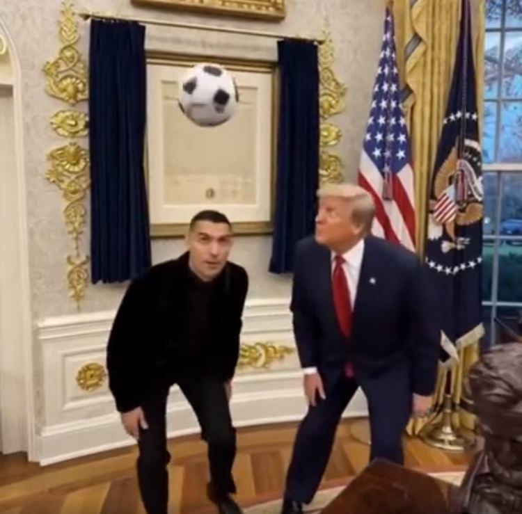 트럼프, 백악관서 호날두와 축구를?…SNS 올린 영상 보니