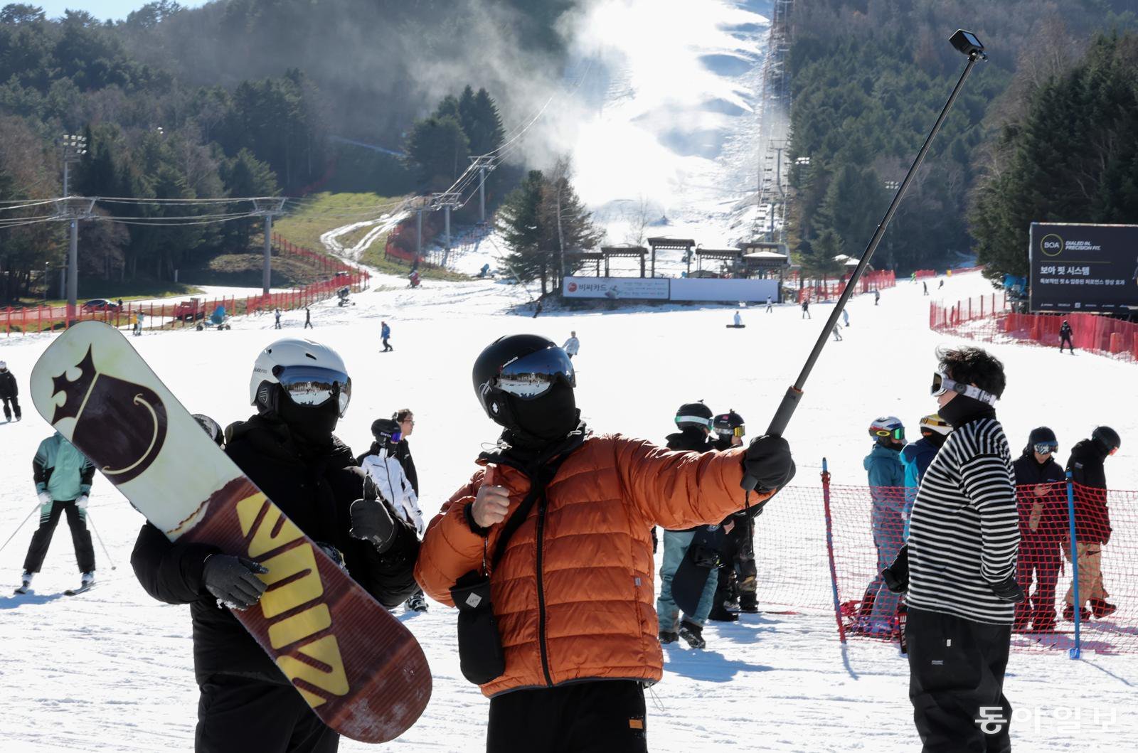 “은빛 설원 마음껏 달려요” 스키장 개장