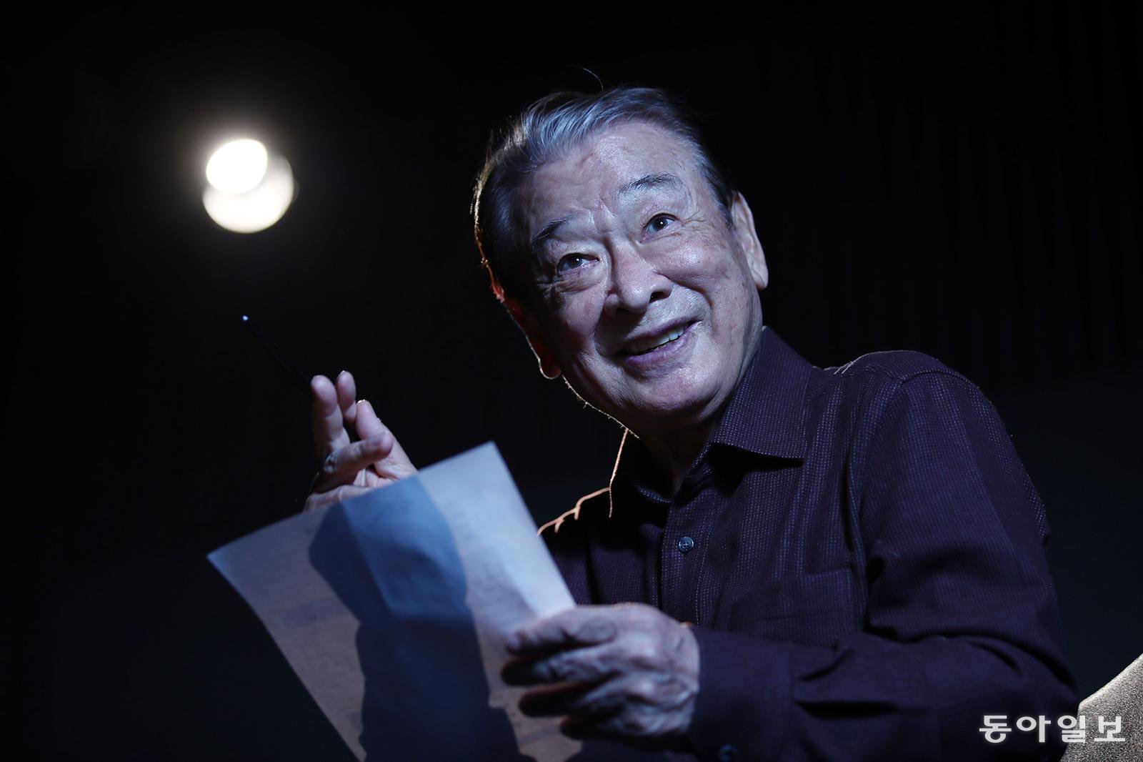 2022년 연극 ‘갈매기’에서 연출가로 도전한 배우 이순재. 동아일보 DB