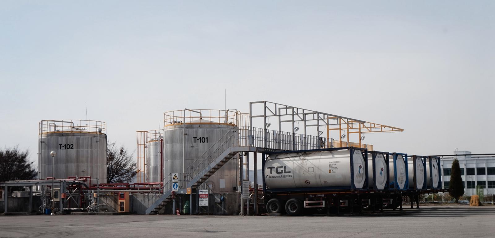 원료 저장 탱크. 페스웰 제공