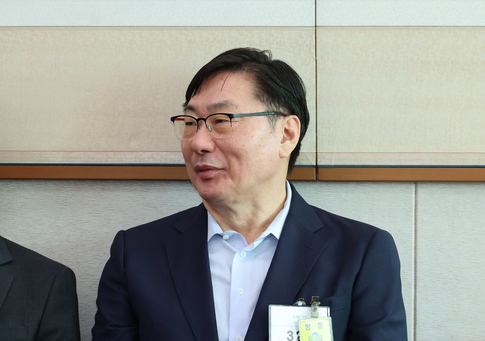 이화영 전 경기도평화부지사가 23일 서울 여의도 국회에서 열린 법제사법위원회 국정감사에 출석해 있다. 2025.10.22. [서울=뉴시스]