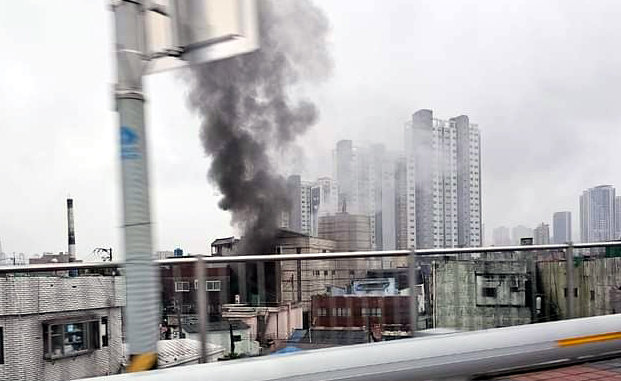 2023년 9월 1일 오후 부산 동구 목욕탕 화재 현장. ⓒ News1 DB