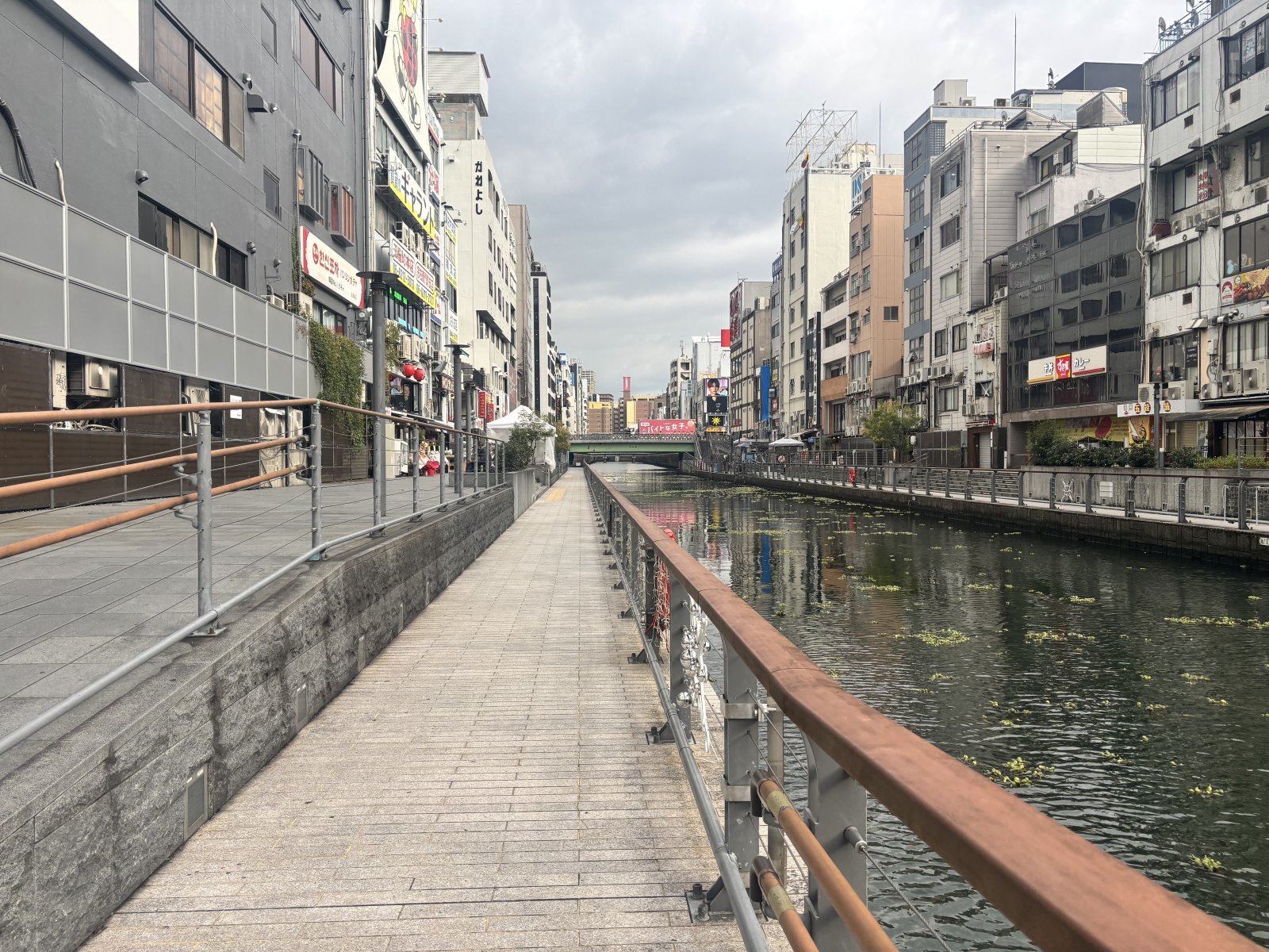 오사카 도톤보리 전경. 황소영 기자 fangso@donga.com