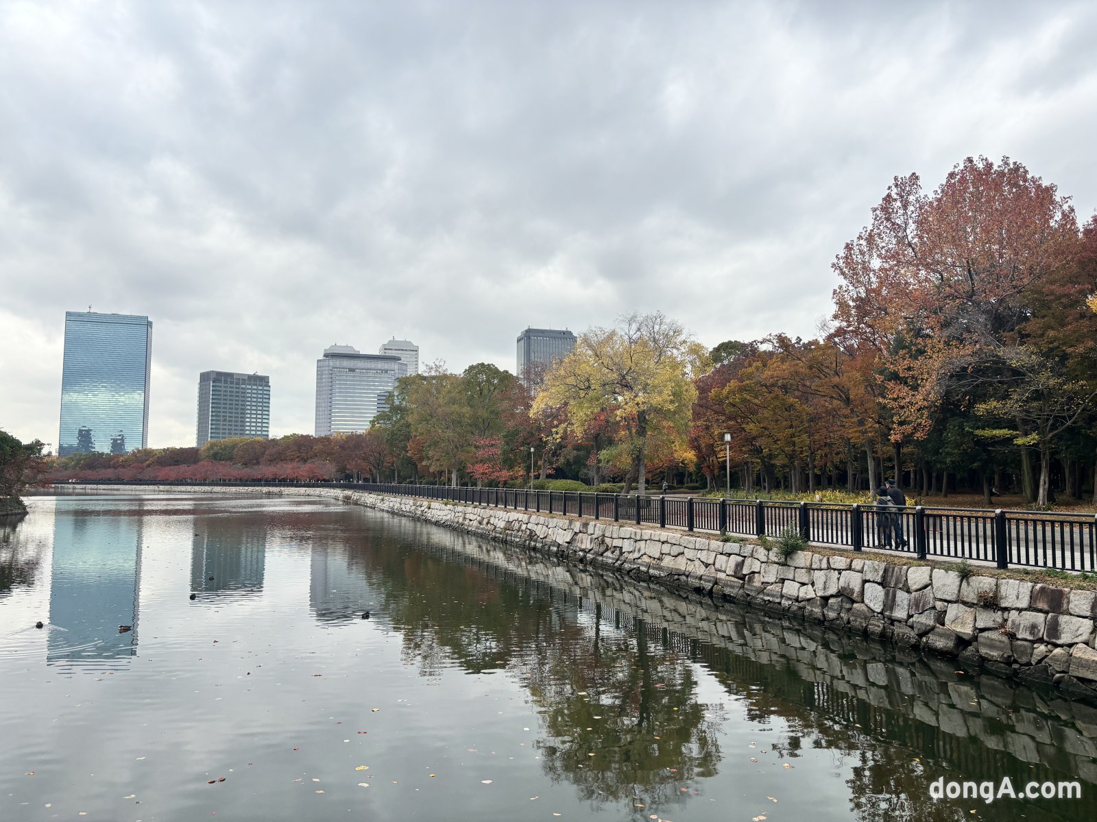 오사카성. 황소영 기자 fangso@donga.com