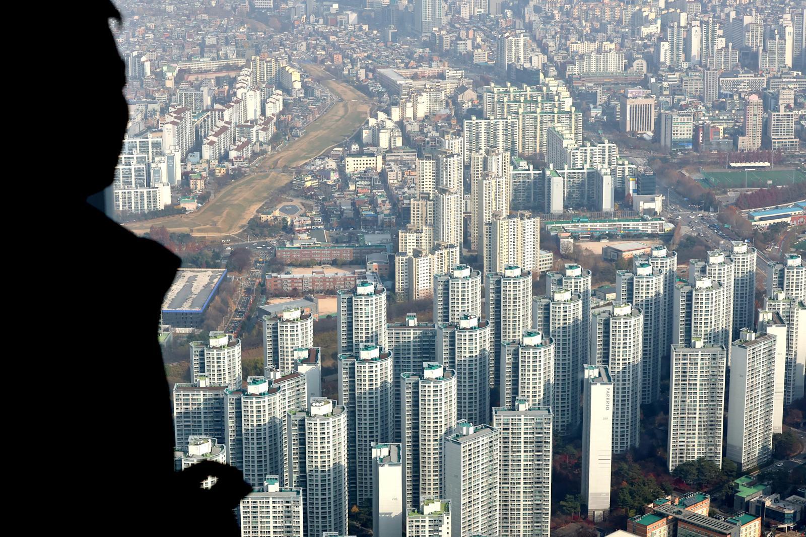 쏟아진 규제에 “위약금 감수”… 서울 아파트 올 계약 취소율 7.4%