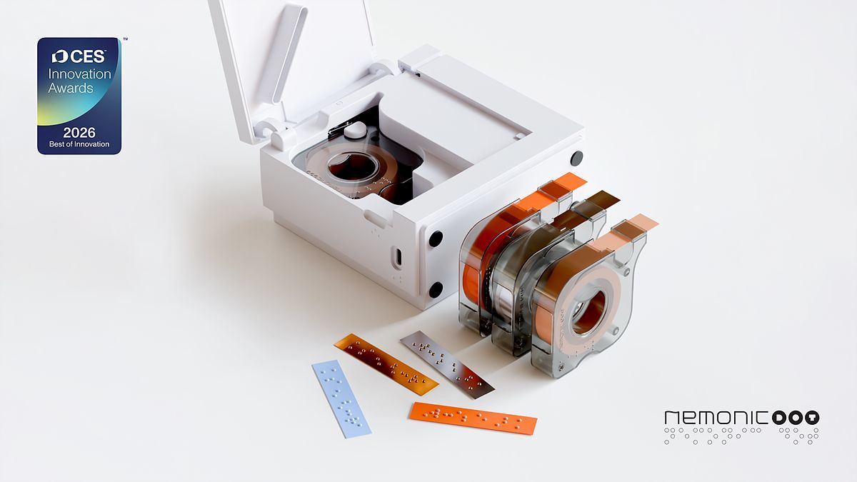 CES 2026 최고혁신상을 받은 망고슬래브 네모닉 닷 / 출처=망고슬래브