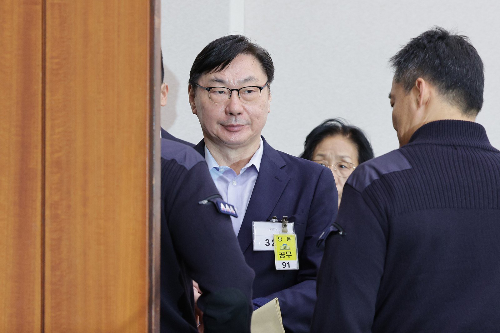 이화영 전 경기도 평화부지사가 지난 10월 23일 서울 여의도 국회 법제사법위원회에서 열린 서울고등검찰청·서울중앙지방검찰청 등에 대한 국정감사에 출석하고 있다./뉴스1