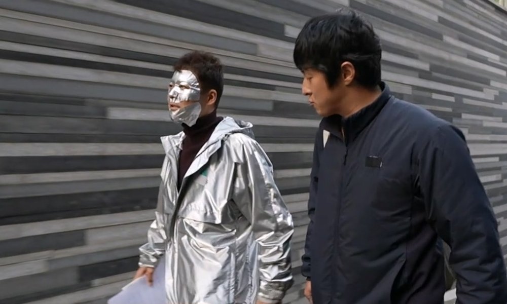 전현무가 인생 첫 주례자로 이장우 결혼식에 섰다. 기안84는 사회자로 함께했고, 두 사람이 준비 과정에서 보여준 긴장·웃음·비하인드가 5일 방송된다. MBC