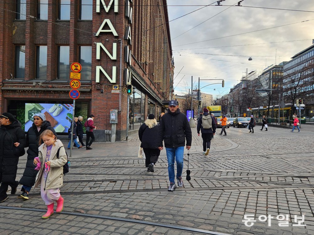 ‘과속하면 넉달치 월급’… 인구 150만 도시의 ‘교통사망 0명’ 비결