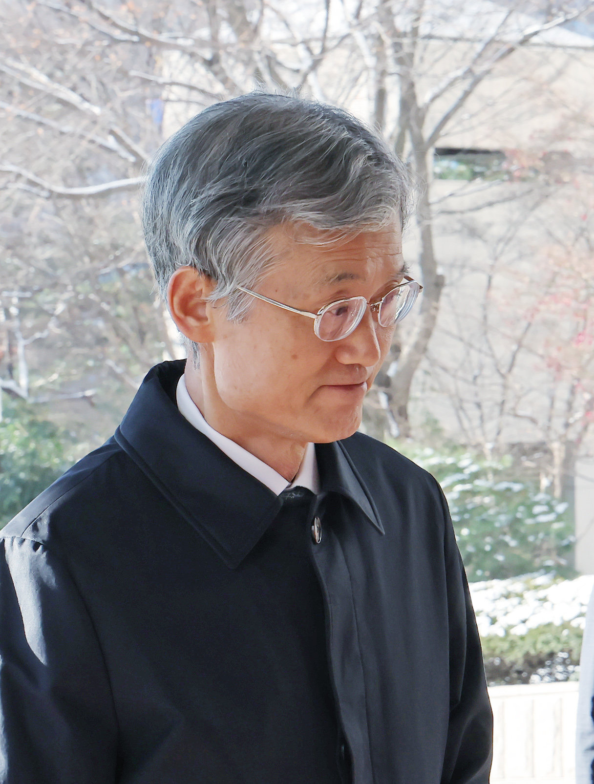 조희대 대법원장이 5일 오전 서울 서초구 대법원으로 출근하고 있다. 2025.12.5/뉴스1