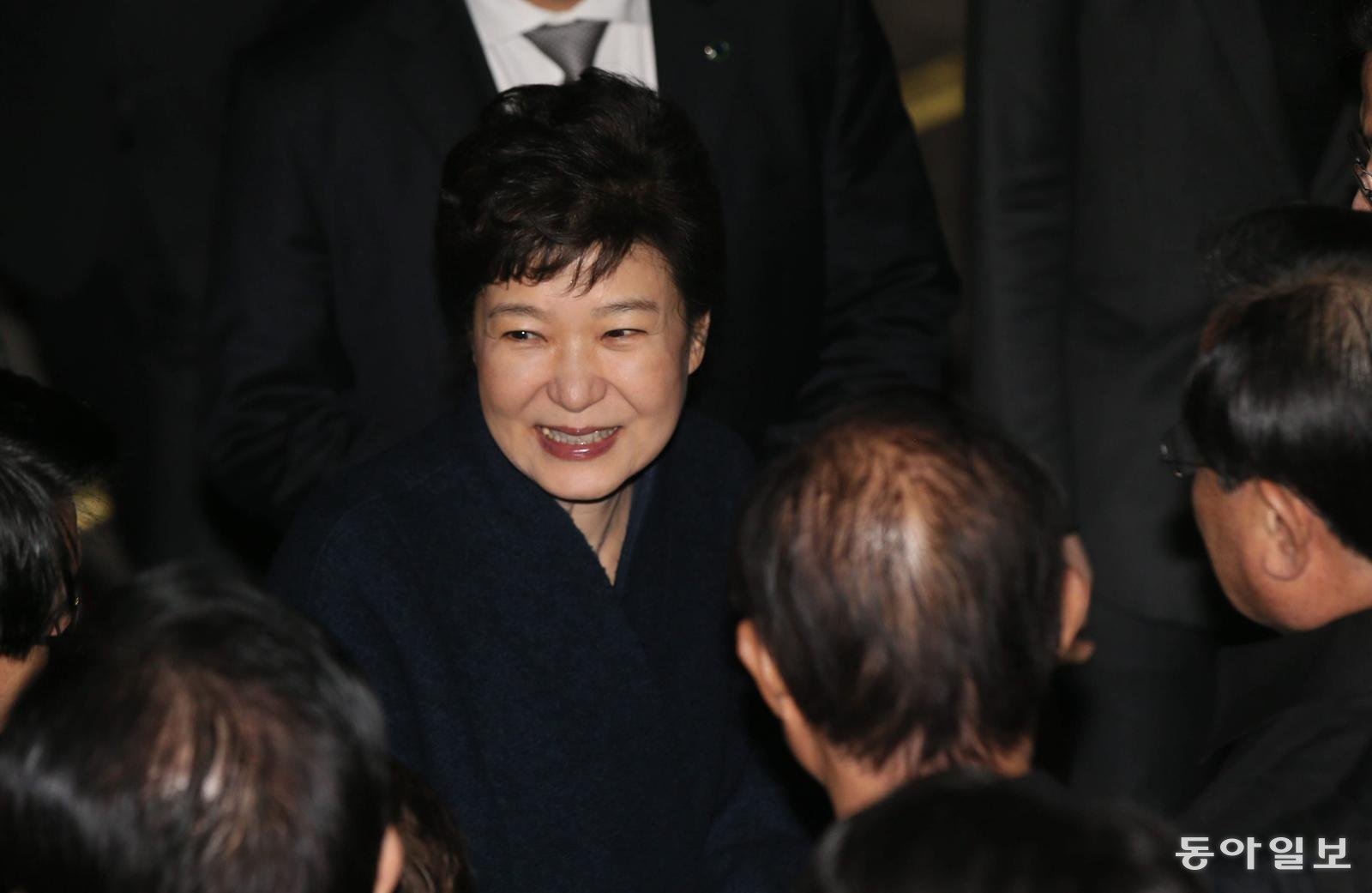 2017년 3월 헌법재판소의 파면 결정 뒤 청와대를 떠나 서울 강남구 삼성동 당시 사저에 도착한 박근혜 전 대통령. 동아일보 DB