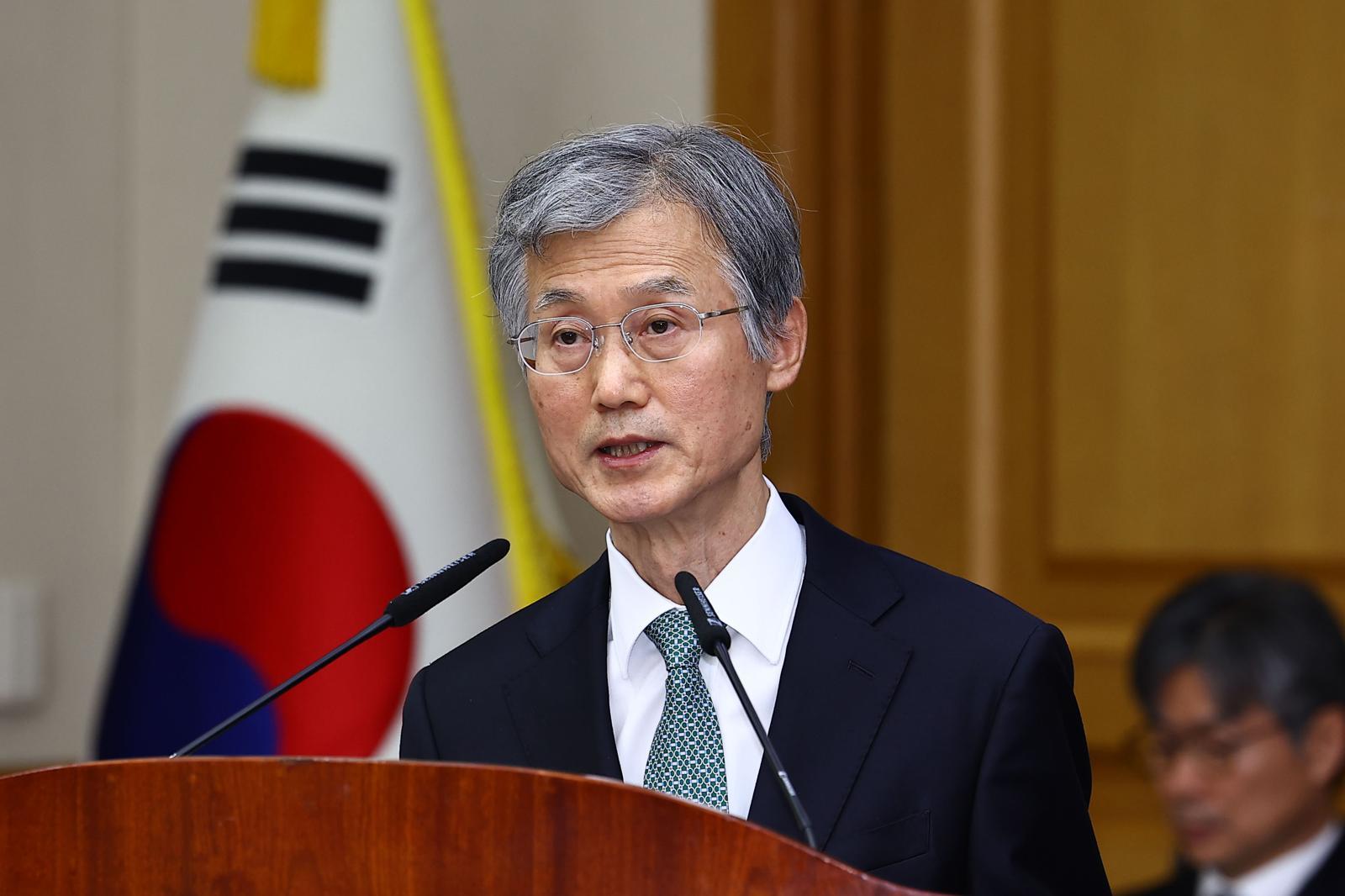 조희대 대법원장이 5일 오후 서울 서초구 대법원에서 열린 전국법원장회의에서 인사말을 하고 있다. (공동취재) 2025.12.5/뉴스1