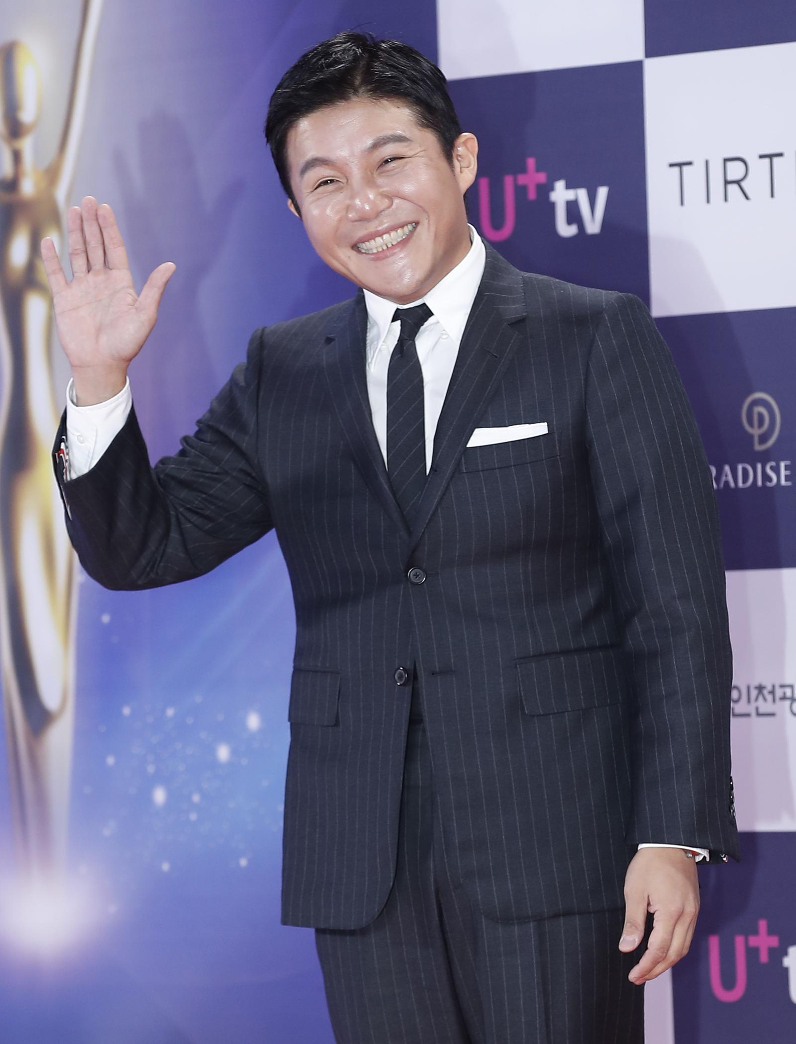 조직폭력배 연루 의혹에 휩싸인 조세호가 의혹은 사실이 아니라며 사과와 함께 ‘유퀴즈’·‘1박 2일’ 하차 의사를 밝혔다. ⓒ News1 DB