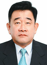 이주병 대한의사협회 범의료계 국민건강보호 대책특별위원회·성분명 처방 저지 위원장