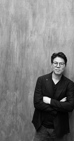 이정훈 작가. 사진제공=도서출판 책과강연