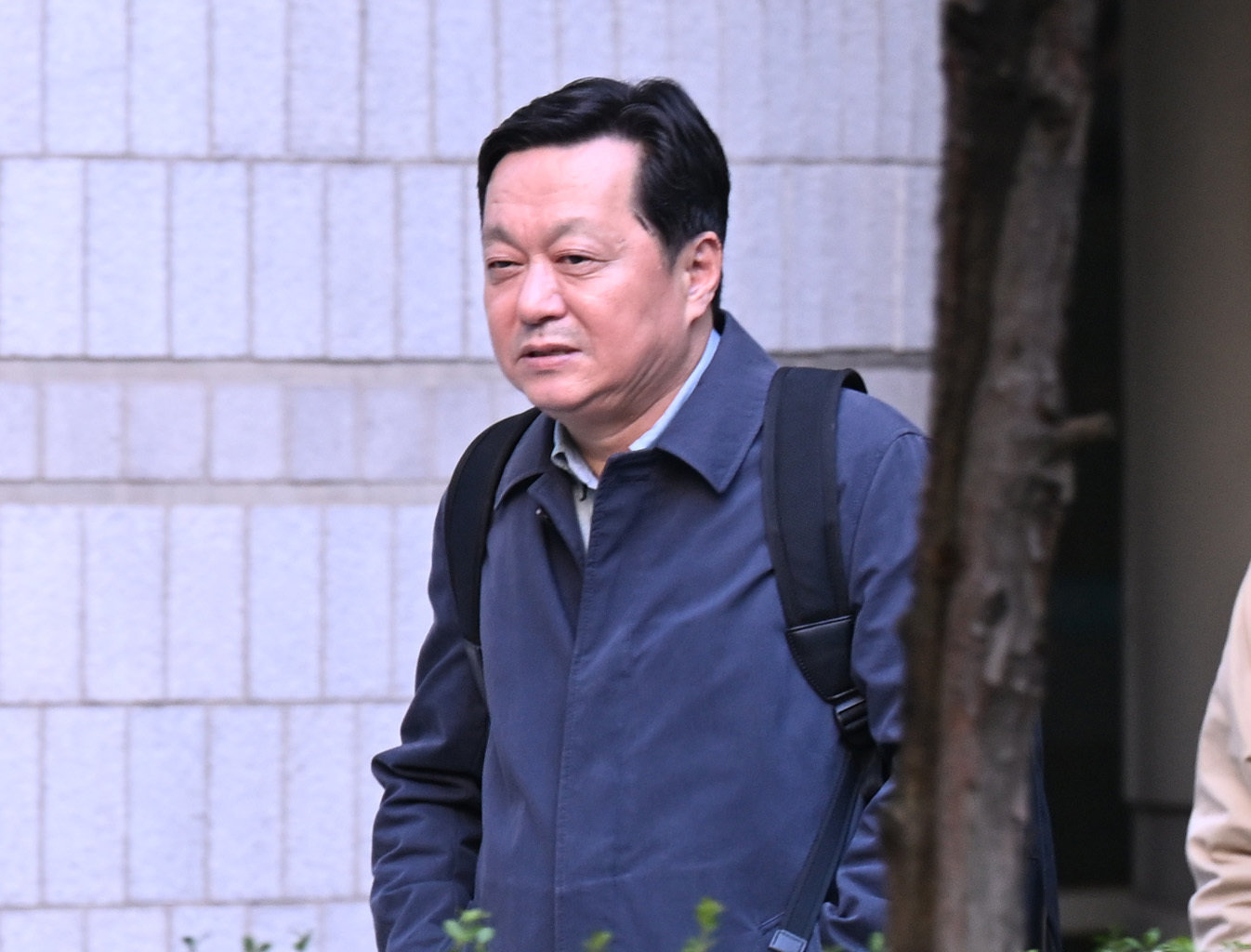 정진상 전 더불어민주당 대표실 정무조정실장이 지난 11월 7일 오전 서울 서초구 서울중앙지법에서 열린 특정범죄가중처벌등에관한법률위반(뇌물) 등 혐의 관련 공판에 출석하고 있다. 공동취재.