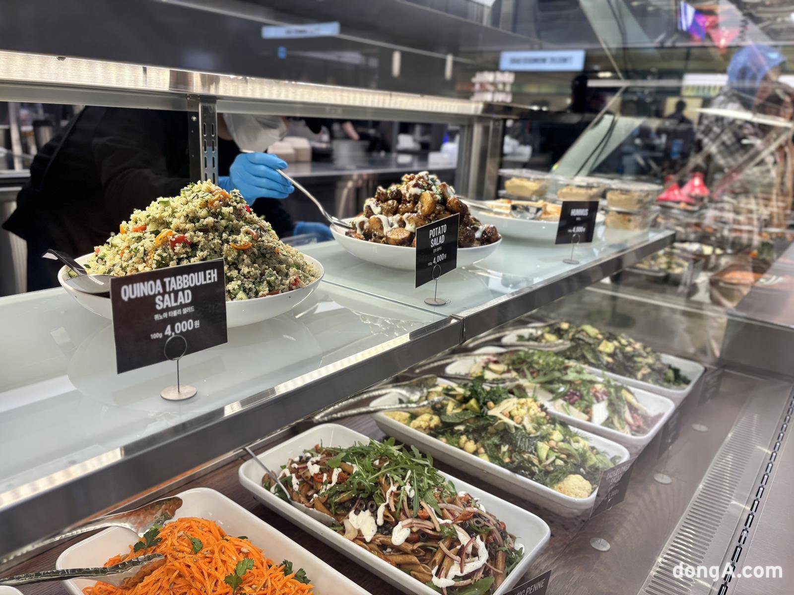 하우스오브신세계 청담 델리 코너. 황소영 기자 fangso@donga.com