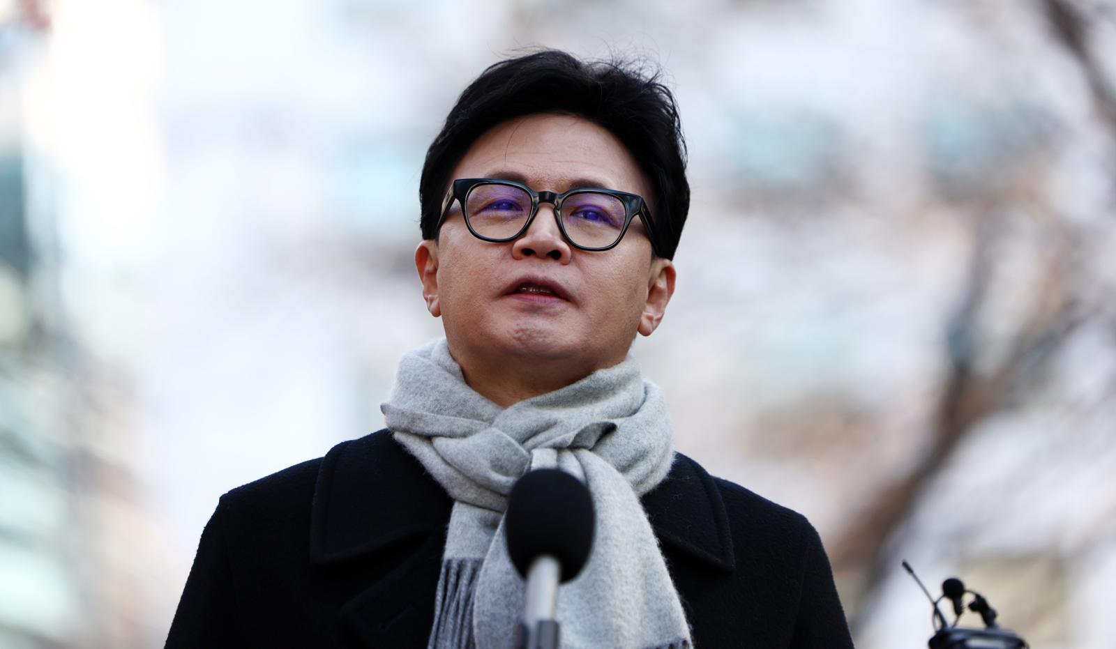 한동훈 국민의힘 전 대표가 3일 오후 서울 여의도 국회 경내에서 열린 12.3 비상계엄 1주년 기자회견에서 발언하고 있다. 2025.12.03 뉴시스