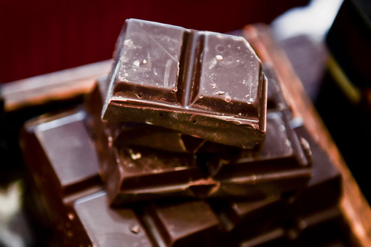 다크 초콜릿에 들어 있는 카카오 유래 식물성 화합물 테오브로민(theobromine)이 생물학적 노화를 늦추는 효과가 있는 것으로 확인 됐다. 사진=게티이미지코리아.