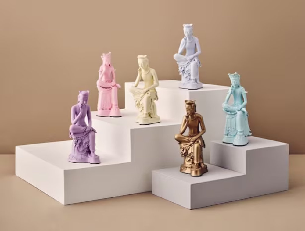 뮤즈의 대표 상품이 된 ‘힙한 피겨’ 반가사유상 미니어처. 국립박물관문화재단 제공