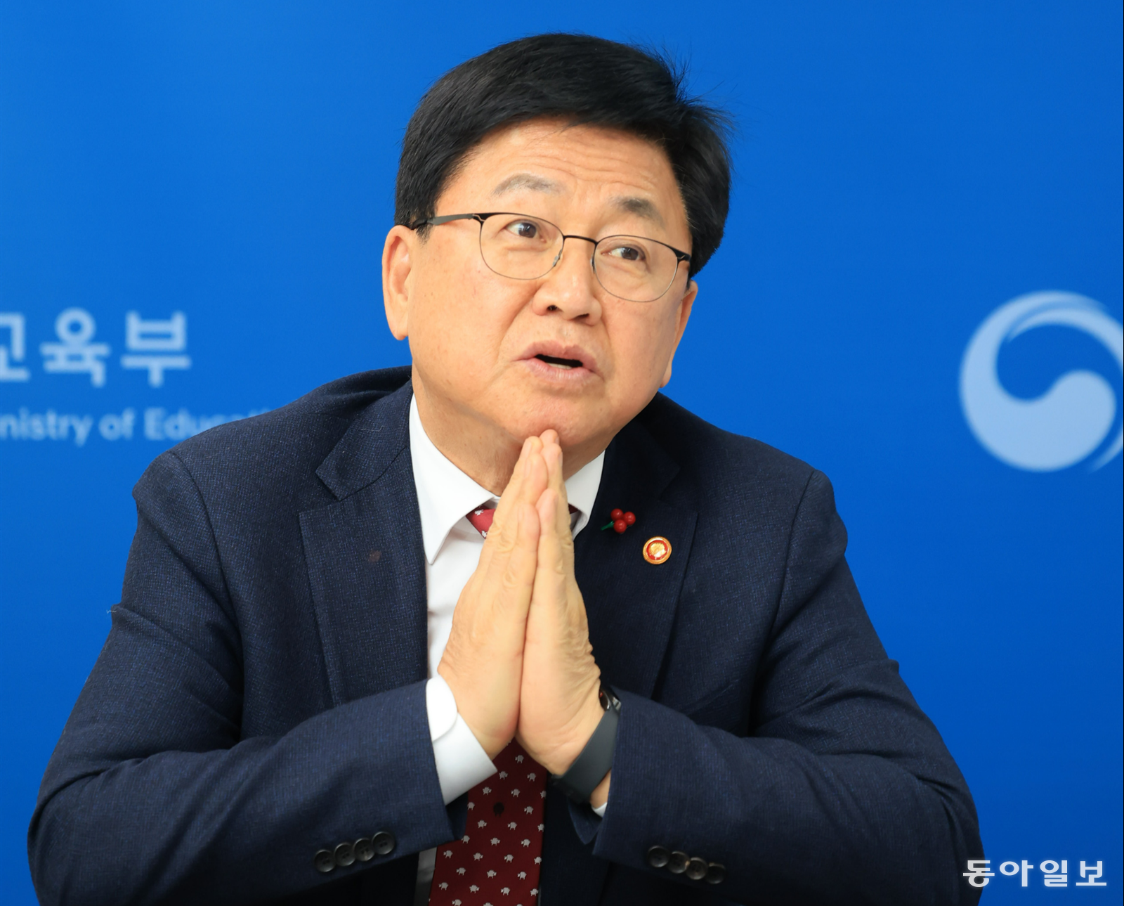 최교진 교육부 장관이 15일 서울 영등포구 한국교육시설안전원에서 동아일보와 인터뷰를 하고 있다. 장승윤 기자 tomato99@donga.com