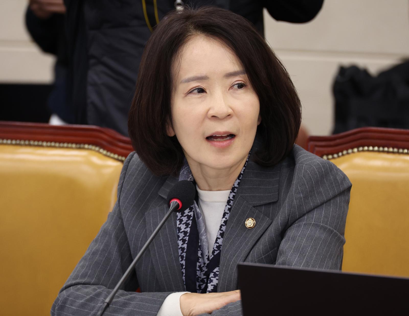 최수진 국민의힘 의원이 21일 서울 여의도 국회에서 열린 과학기술정보방송통신위원회의 ICT 공공기관에 대한 국정감사에서 질의를 하고 있다. 2025.10.21. 뉴시스