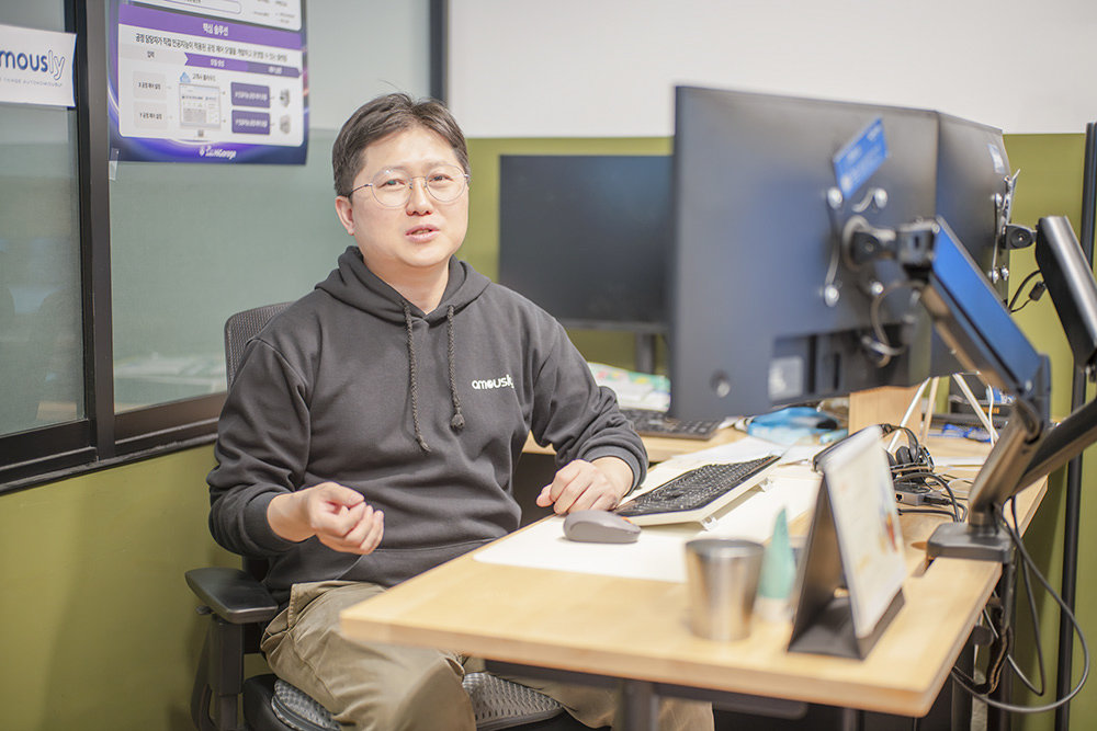 마지막으로 최승천 대표는 제조 AI 및 AI 반도체 분야 이외에도 반도체 제조 AI 같은 특수 분야에 대한 지원의 필요성에 대해 목소리를 냈다 / 출처=IT동아