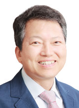 박남기 광주교대 명예교수