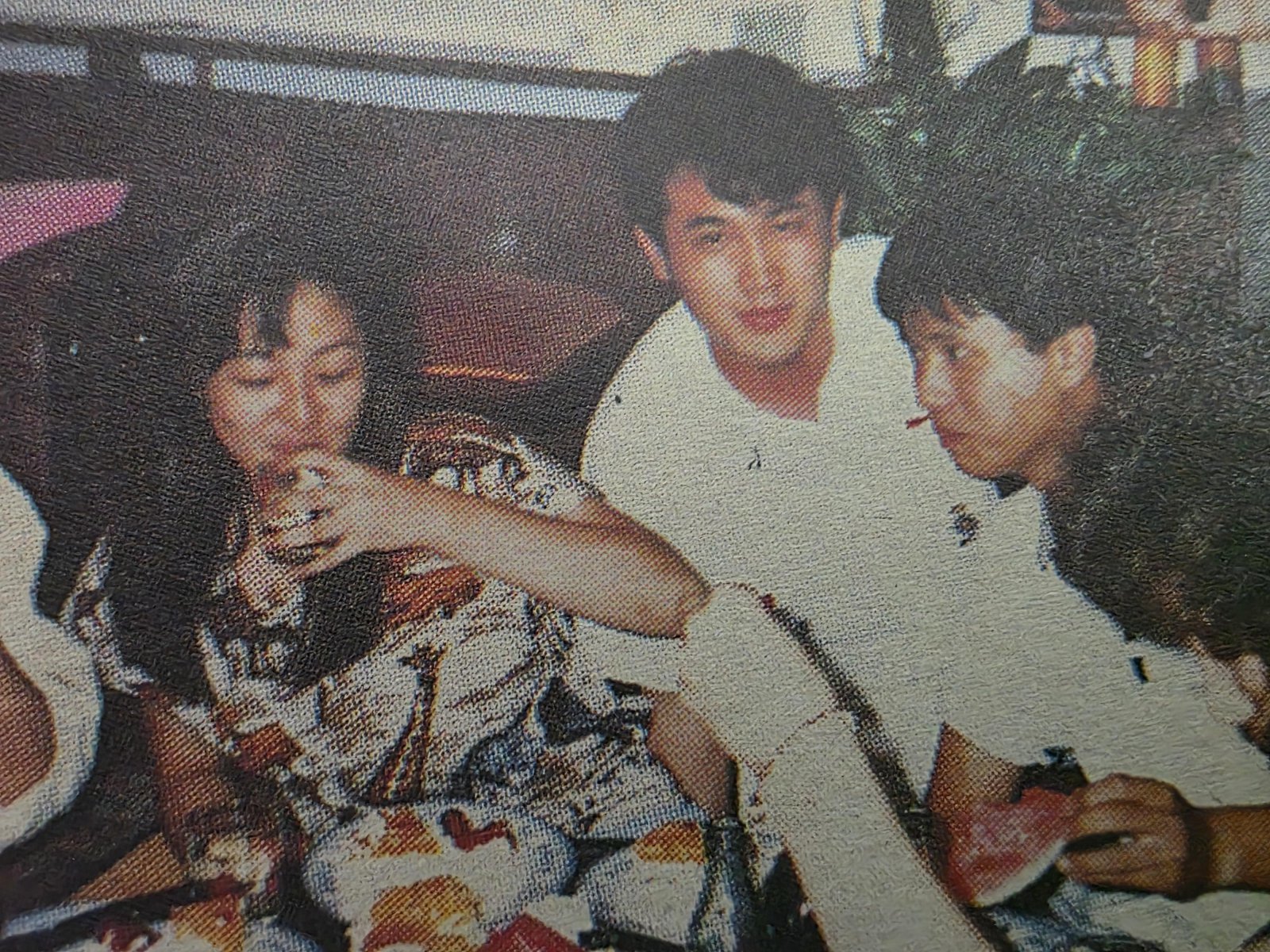 영화 ‘행복은 성적 순이 아니잖아요’ 촬영 당시 김보성(가운데)과 김민종. 깊은 인연의 시작이다. 왼쪽은 여주인공 이미연. 김보성 제공