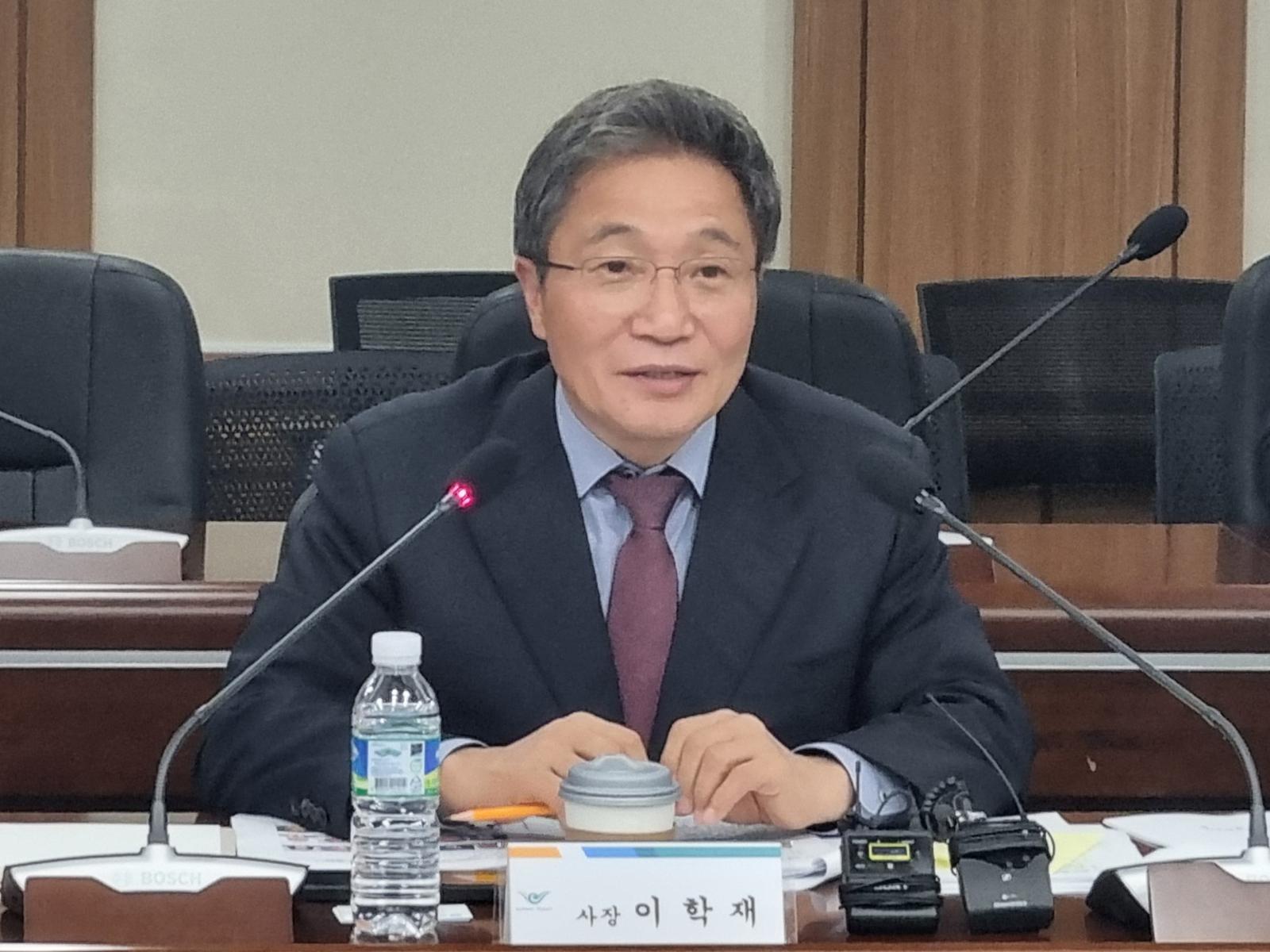 이학재 인천국제공항공사 사장이 16일 오전 인천 중구 공항청사에서 열린 기자간담회에서 발언하고 있다. 2025.12.16. 인천국제공항공사 제공