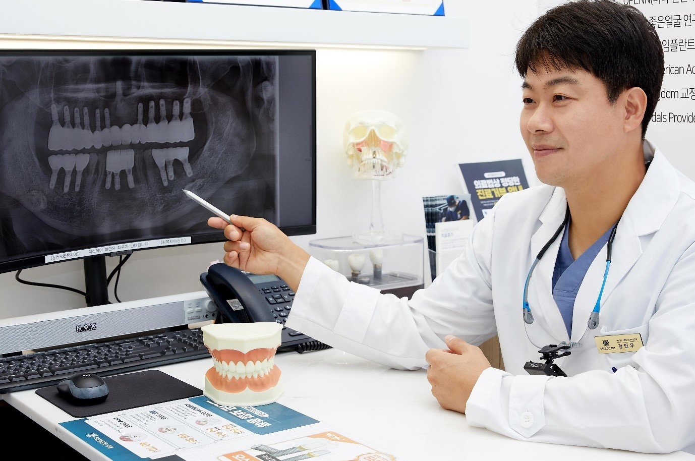 강민우 숙면플란트치과 대표 원장. 숙면플란트치과 제공