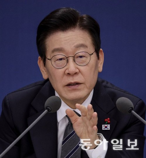 이재명 대통령이 19일 정부서울청사 별관에서 열린 금융위원회·공정거래위원회 업무보고에서 발언하고 있다. 2025.12.19 대통령실사진기자단 동아일보 송은석 기자 silverstone@donga.com