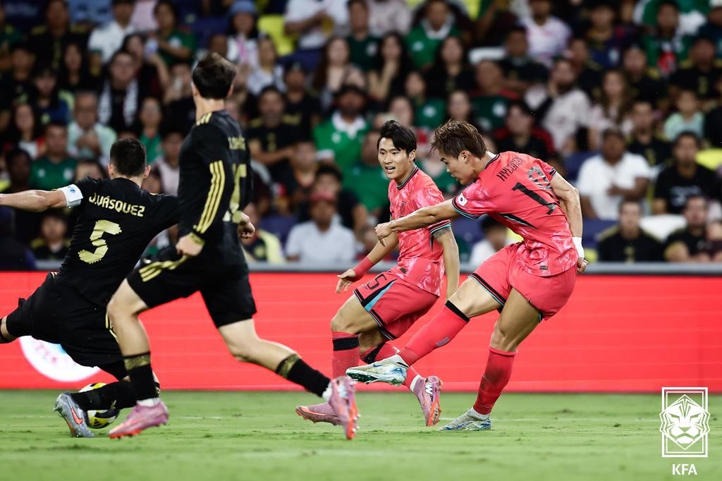 2026 북중미 월드컵에서 맞붙는 한국과 멕시코 경기 티켓 가격은 최고 700달러(약 103만 원)로 책정됐다. 9월 미국 테네시주 내슈빌에서 열렸던 한국과 멕시코의 평가 전 모습. 2-2로 비겼다. 대한축구협회 제공