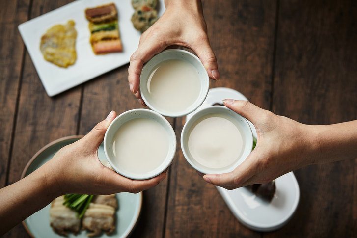 제로음료, 막걸리 등에 첨가하는 아스파탐을 장기간 섭취하면 심장과 뇌건강에 해로운 것으로 나타났다. 사진=게티이미지코리아.