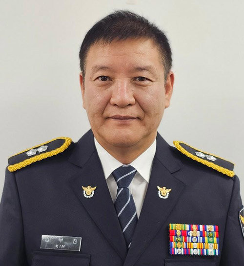 김부진 경감