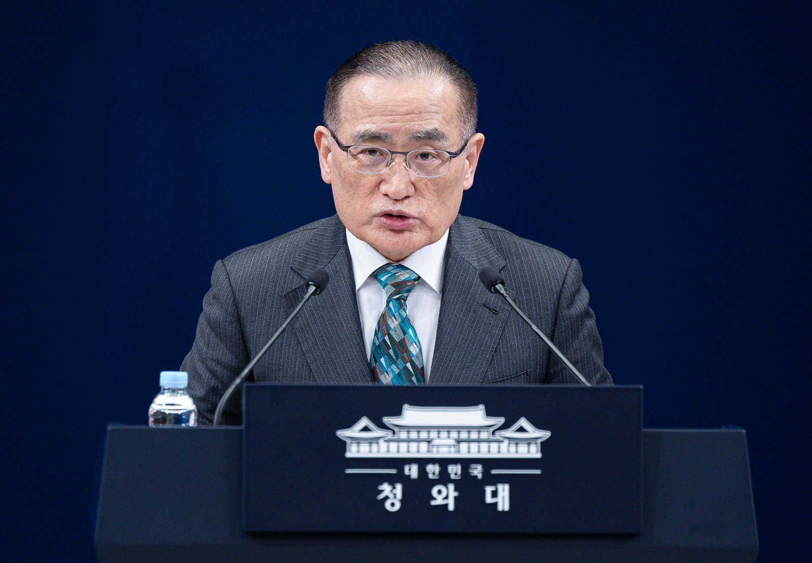 위성락 국가안보실장이 24일 청와대 춘추관에서 미국·캐나다·일본 방문 관련 브리핑을 하고 있다. 2025.12.24/뉴스1