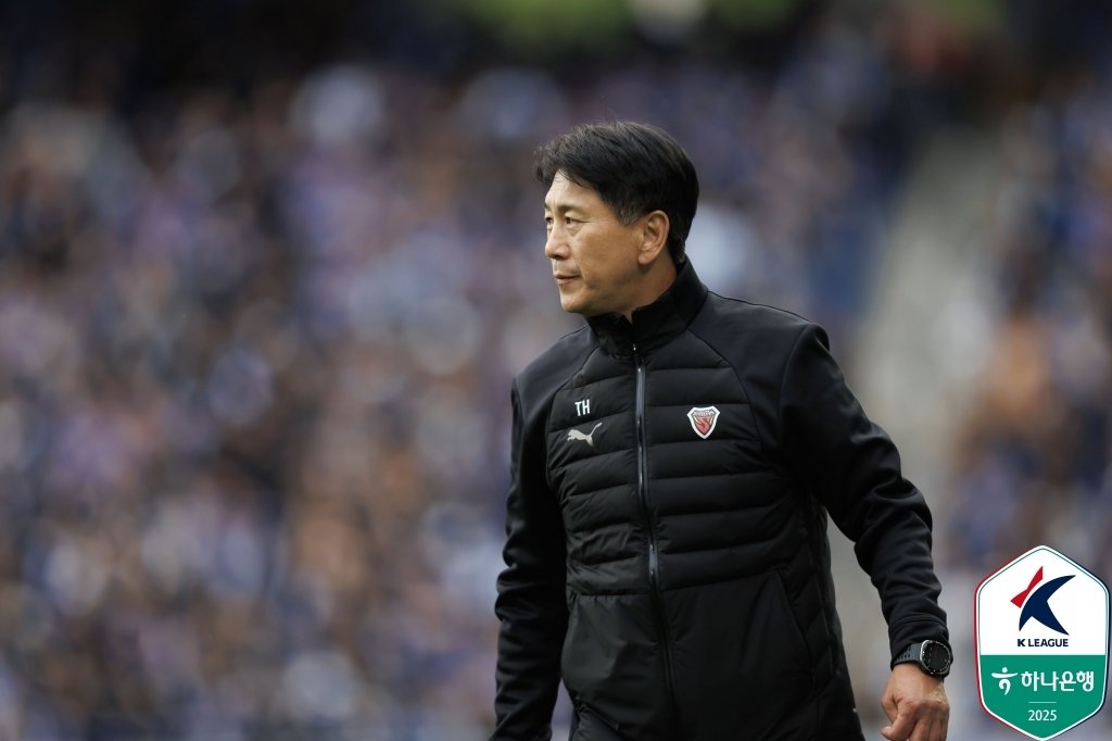 외유내강 박태하 감독과 함께 두 시즌 농사를 잘 지은 포항스틸러스는 따뜻하고 여유로운 연말을 보내고 있다. 한국프로축구연맹 제공