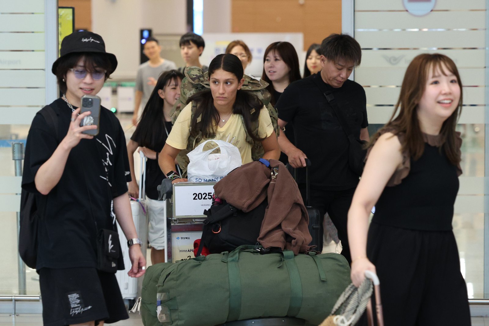 인천국제공항을 통해 입국하는 외국인들의 모습. 2024.8.12/뉴스1