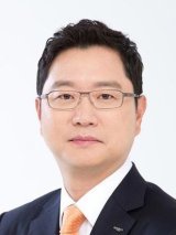 윤웅섭 회장