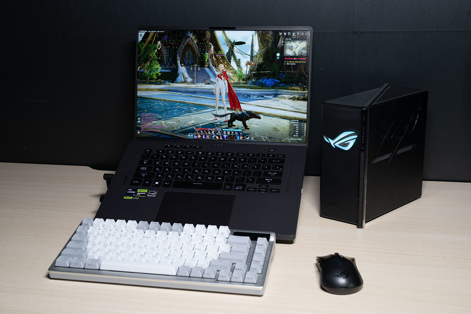 에이수스 ROG STRIX GS-BE7200X 게이밍 유무선 공유기 / 출처=IT동아