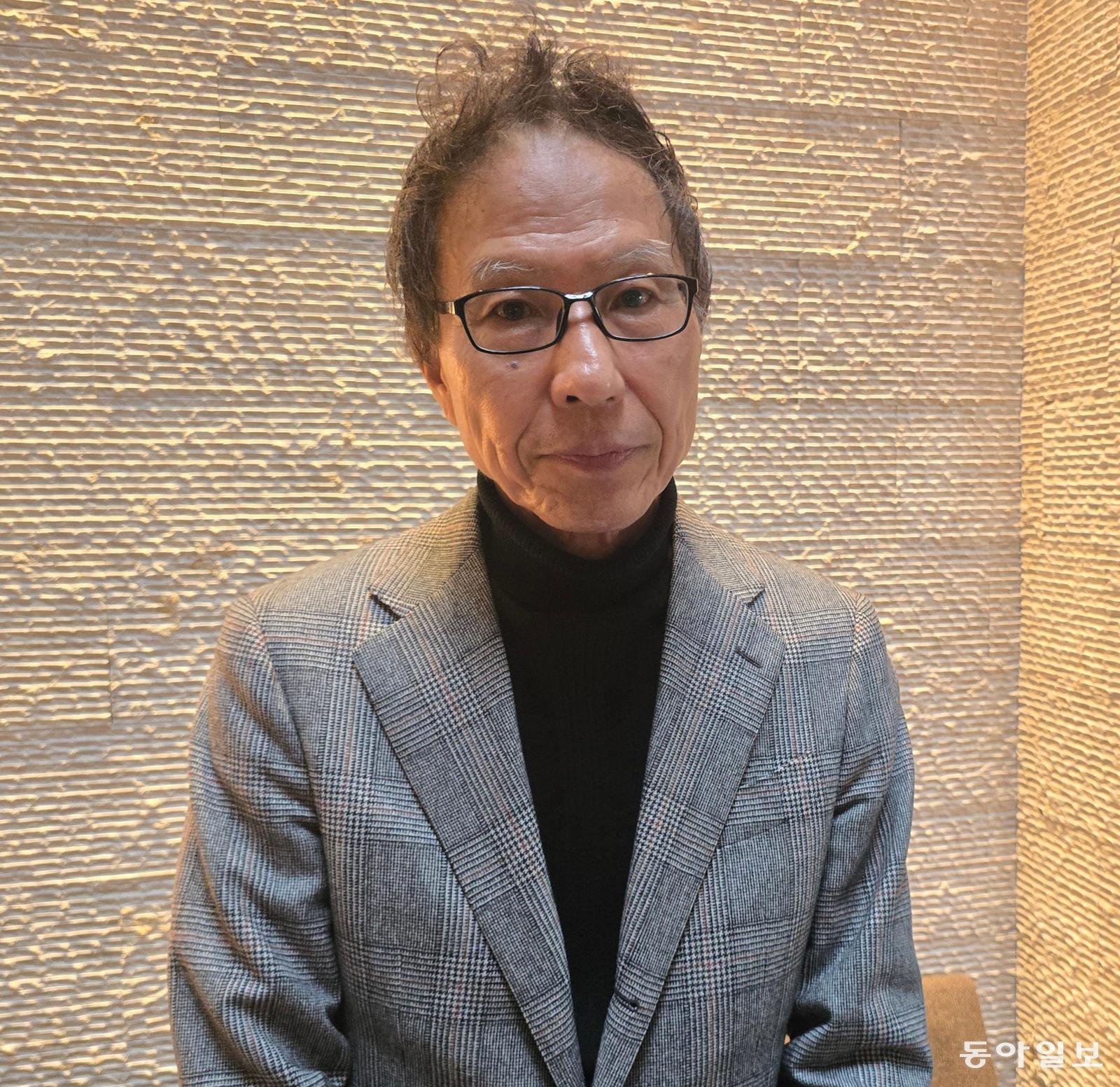 지난해 12월 13일 일본 도쿄의 한 호텔에서 만난 강상중 도쿄대 명예교수. 그는 한국의 국력, 군사력 등이 상승하고 국제사회에서의 위상도 높아졌다며 “한국 젊은이들이 이에 자부심을 가지고 미래를 고민해 달라”고 당부했다. 
도쿄=황인찬 특파원 hic@donga.com