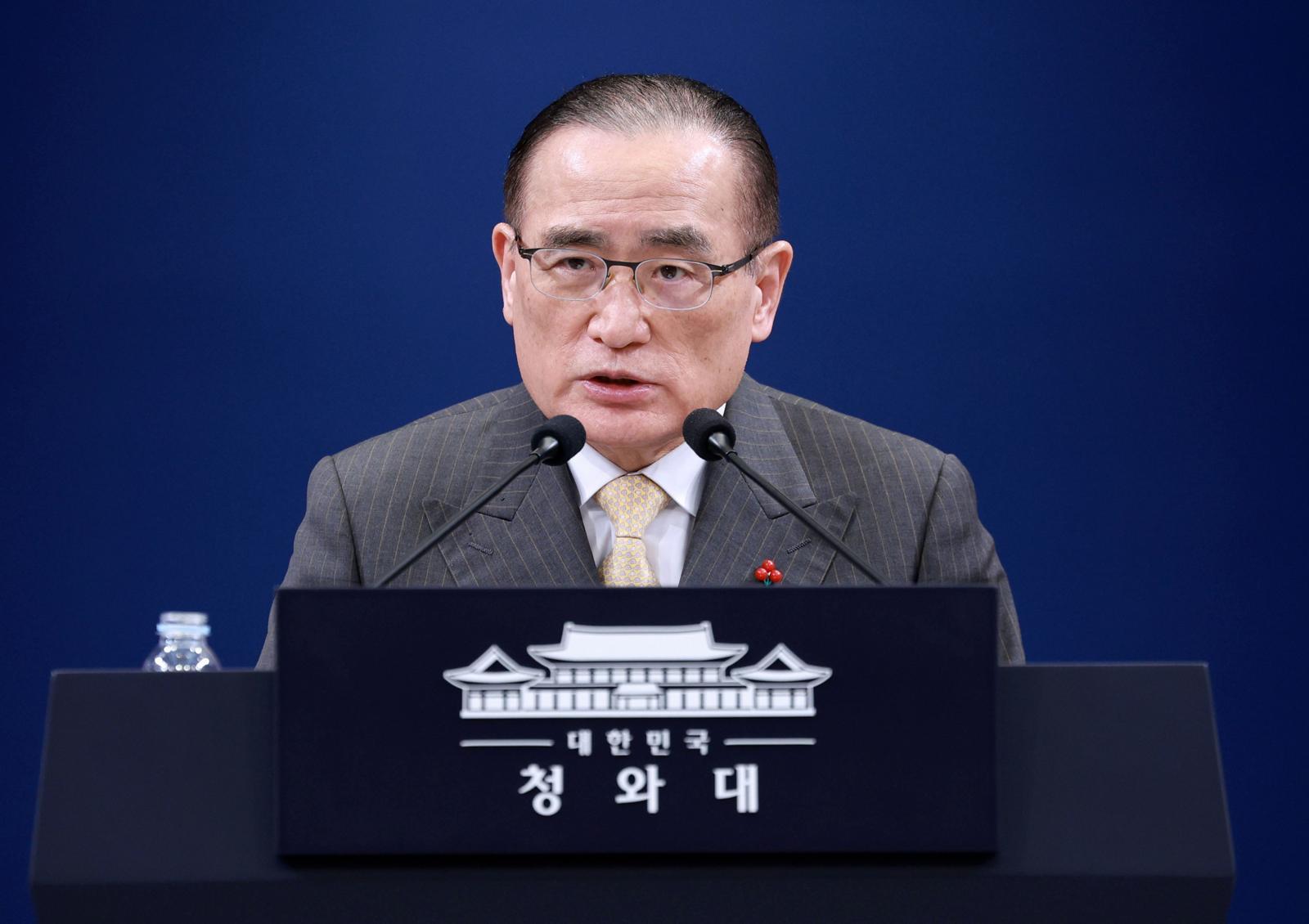 위성락 국가안보실장이 2일 청와대 춘추관에서 이재명 대통령의 중국 국빈방문 일정 관련 브리핑을 하고 있다. 뉴시스