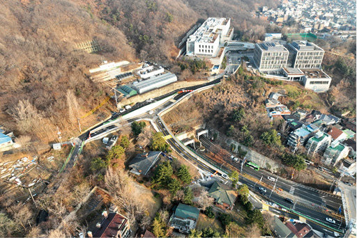 서대문구의 금화터널 상부 도로가 완공된 모습. 서대문구 제공