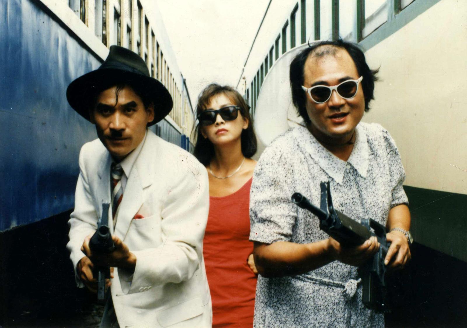 1989년 영화 ‘개그맨’에 함께 출연한 배창호 감독(오른쪽)과 고인. 한국영상자료원 제공