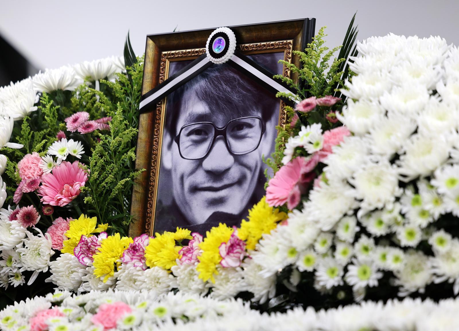 5일 서울 중구 서울영화센터에 고 안성기의 추모 공간이 마련돼 있다. 안성기는 이날 오전 9시 서울 용산구 순천향대병원 중환자실에서 가족들이 지켜보는 가운데 눈을 감았다. 향년 74세. 2026.1.5/뉴스1 ⓒ News1